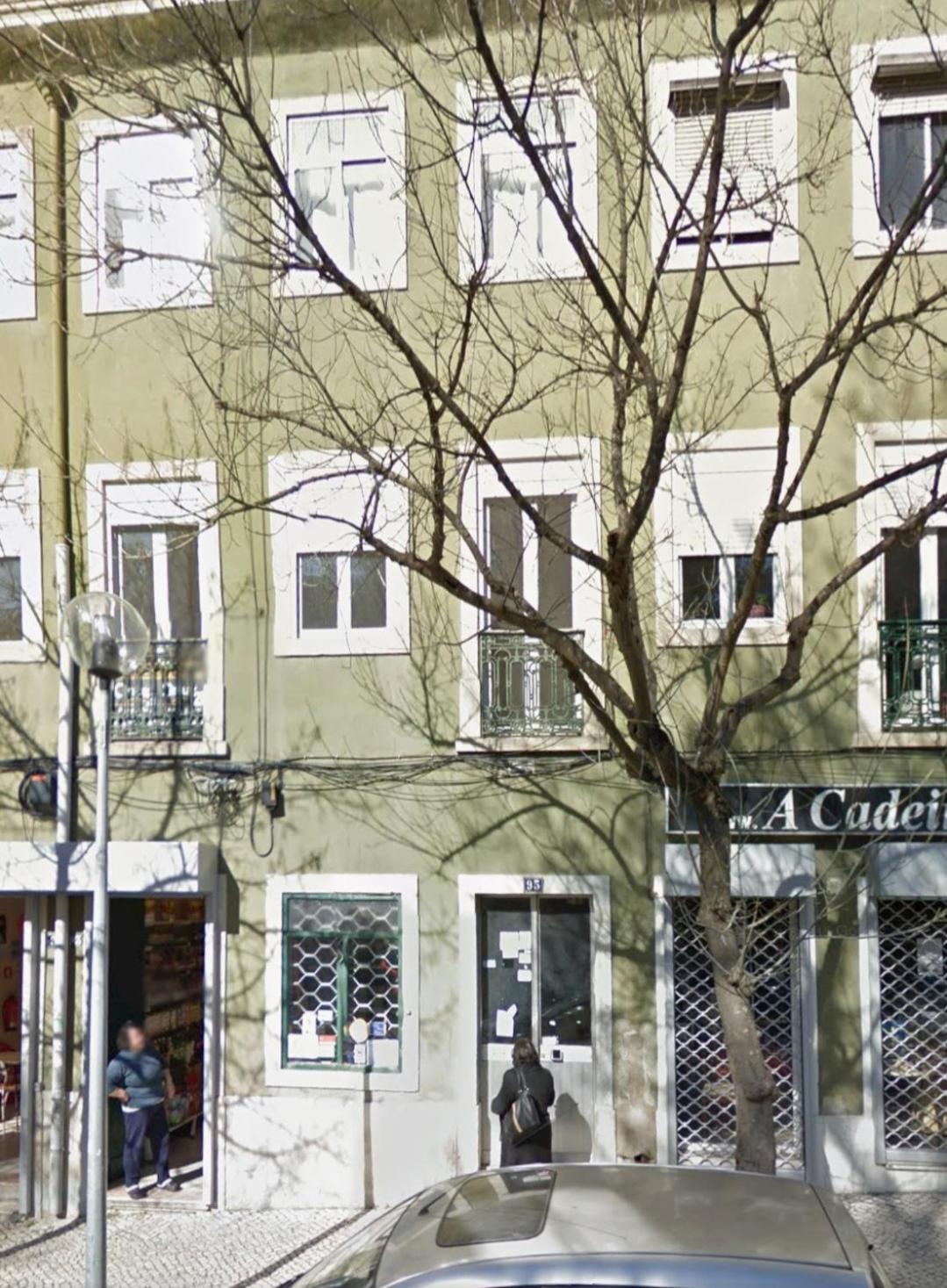 Comfy 3 Bedroom Apartment Campo De Ourique Lisbon Exterior photo